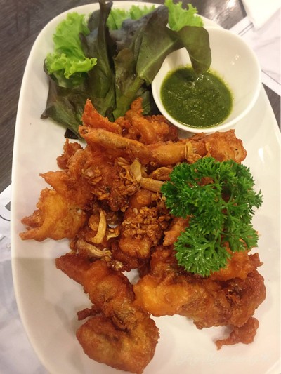 กุ้งกรอบกระเพรา