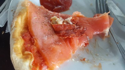 SALMON PIZZA