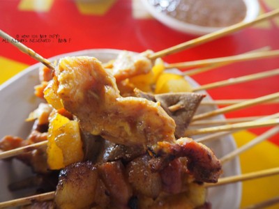 หมูสะเต๊ะ