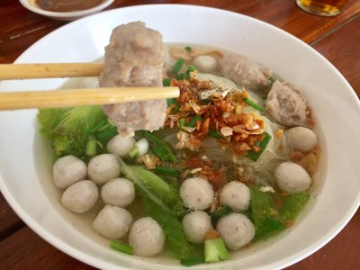 หมูเด้ง เด้งสมชื่ออร่อย