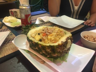 ข้าวผัดสับปะรด