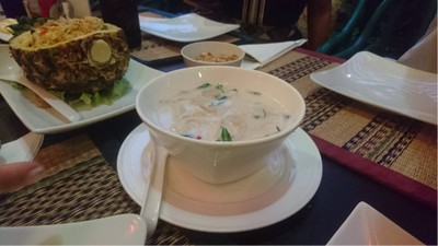 ต้มข่าไก่