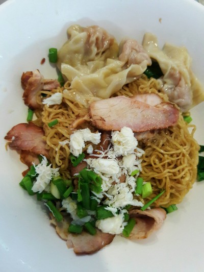 บะหมี่ปู-หมูแดง+เกี๊ยวกุ้ง