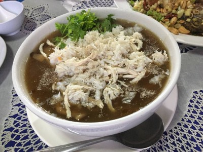 อาหาร หรือ เครื่องดื่ม