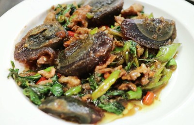 เจ๊ติ๋ม ต้มเล้งรสเเซ่บ