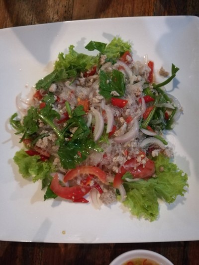 ยำวุ้นเส้น