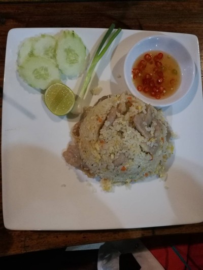 ข้าวผัดหมู