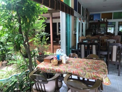 บรรยากาศ ข้าวซอยลำดวนฟ้าฮ่าม วิภาวดีรังสิต