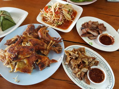 ส้มตำไทย