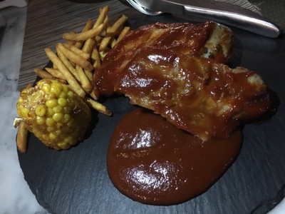 ซี่โครงหมูซอสบาบีคิว