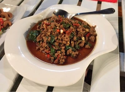 กระเพราเนื้อ