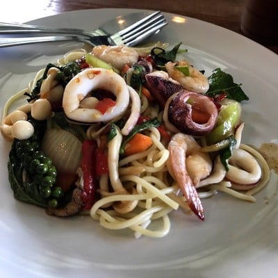 สปาเก็ตตี้ผัดขี้เมาทะเล