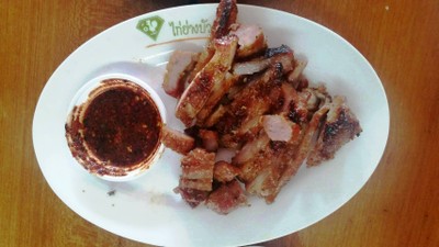 คอหมูย่าง