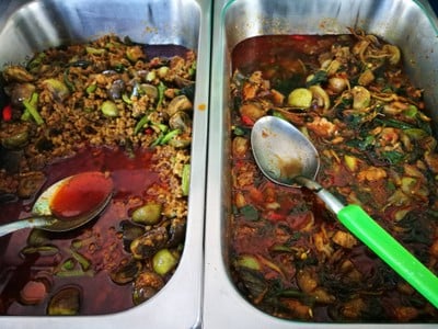 อาหาร หรือ เครื่องดื่ม