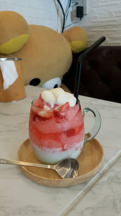 สตอเบอร์รี่เลิฟเวอร์