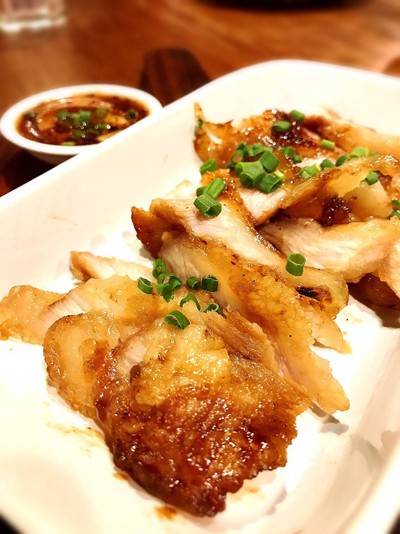 คอหมูย่างจิ้มแจ่ว