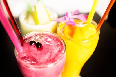 Zion Cafe (ไซออน คาเฟ่) Zion Cafe (ไซออน คาเฟ่)