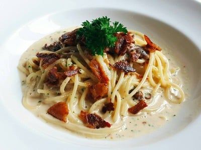 เมนูของร้าน Midwinter Green