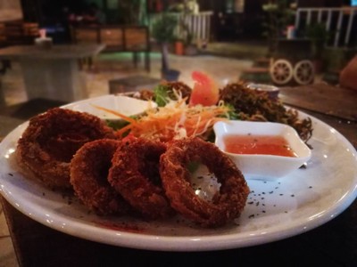 หอมใหญ่ชุบแป้งทอด