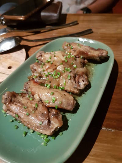 อาหาร หรือ เครื่องดื่ม