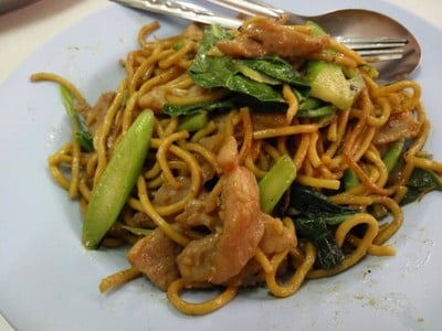 เมนูของร้าน ราดหน้าราโด้ เจ้าเก่า 1