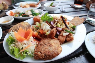 The Good View Village Restaurant & Karaoke (The Good View Village Restaurant & Karaoke) แม่เหียะ The Good View Village Restaurant & Karaoke (The Good View Village Restaurant & Karaoke) แม่เหียะ