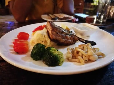 สเต๊กปลากะพงซอสครีมมะนาว