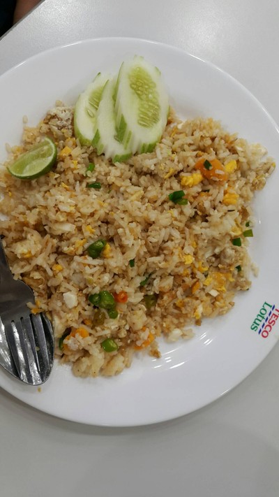 ข้าวผัดหมูสับไข่เค็ม