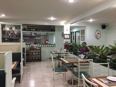 หลายรส พร้อมพงษ์