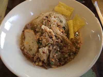 ก๋วยเตี๋ยวหมูต้มยำตำลึงนายเอก พุทธมณฑลสาย2