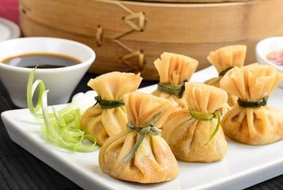 ถุงทองคำทอดใส่กุ้ง