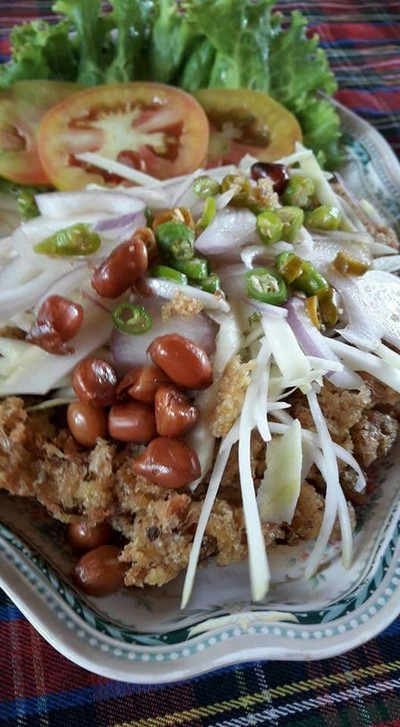 ยำปลาดุกฟู