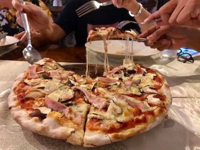 Piccola Roma หนองบัว