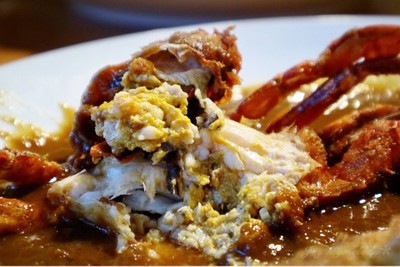Deep-fried Soft Shell Crab คาเรไรซ์หน้าปูนิ่มทอดกรอบ