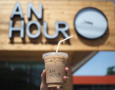 An Hour Coffee Nuanchan นวลจันทร์