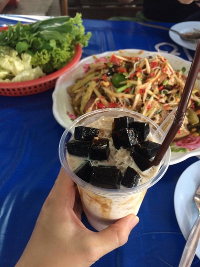 เฉาก๊วยน้ำตาลข้น