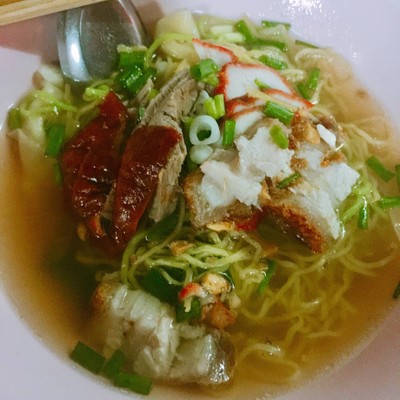 บะหมี่เกี้ยวรวม