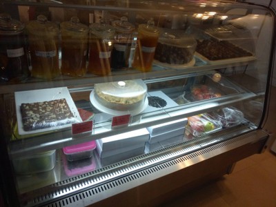 อาหาร หรือ เครื่องดื่ม