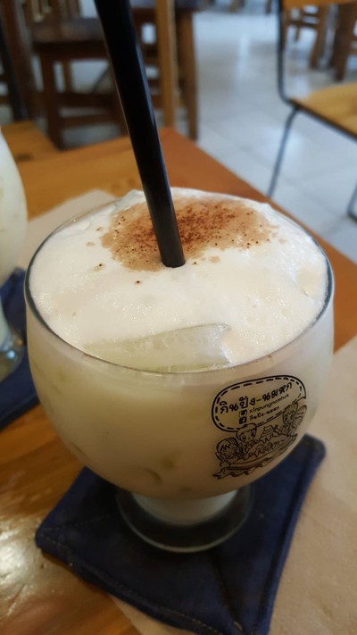 เมนูของร้าน กินปัง-นมหก (ตามสั่ง สเต็ก สปาเก็ตตี๊ กาแฟสด นมสด ปังปิ้ง บิงซู)