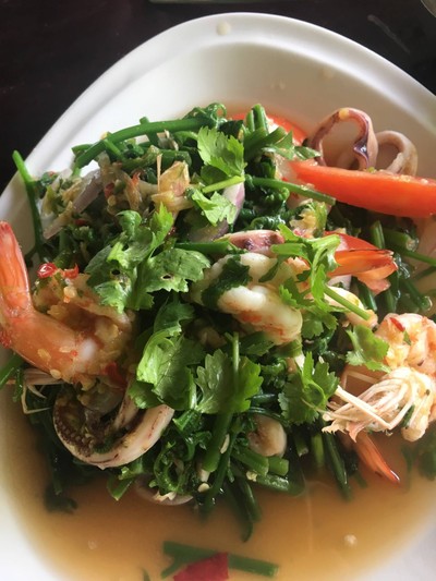 ยำผักกูด