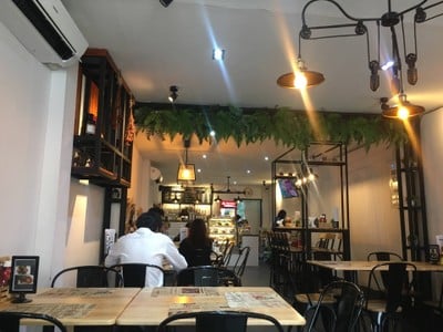 บรรยากาศ สเต็กนายช่าง