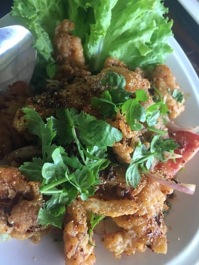 ลาบปลาแซลมอล