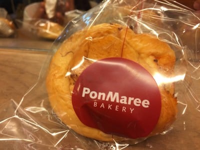 PonMaree Bakery (พรมารีย์เบเกอรี่) ท่าดินแดง PonMaree Bakery (พรมารีย์เบเกอรี่) ท่าดินแดง