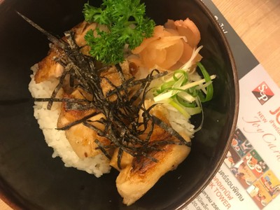 ข้าวหน้าไก่ย่าง