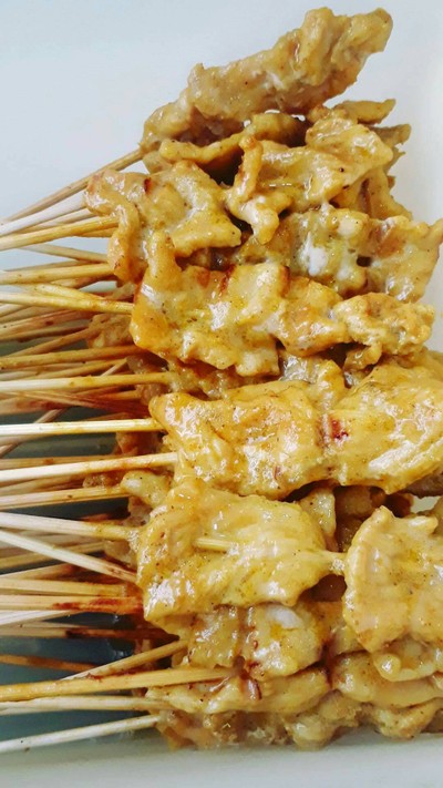 หมูนิ่มน้ำจิ้มอร่อยคับ