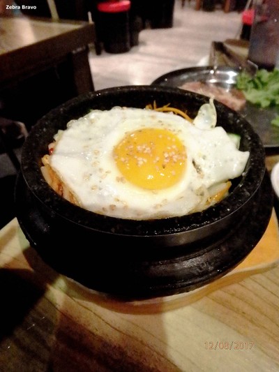 Kimchi & Grilled Pork Stone Bowl Bibimbap ข้าวยำกิมจิหมู+ซุปสาหร่าย