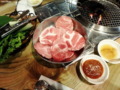 Salt Fresh Pork Neck