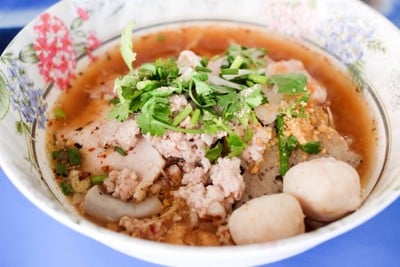 ก๋วยเตี๋ยวหมูแปดริ้ว (PAET RIO PORK NOODLE) ก๋วยเตี๋ยวหมูแปดริ้ว (PAET RIO PORK NOODLE)