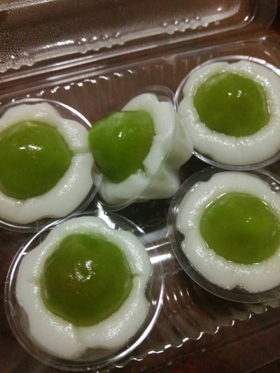 ขนมสอดไส้