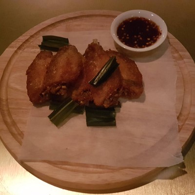 ปีกไก่จิ้มแจ่ว